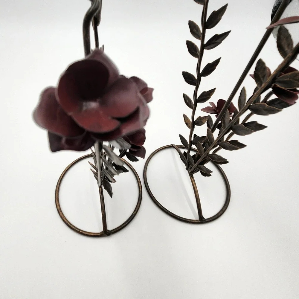 Pair Vtg Metal Rose Flower Votive Candle Holders Spiral Wire Tower Romantic Goth